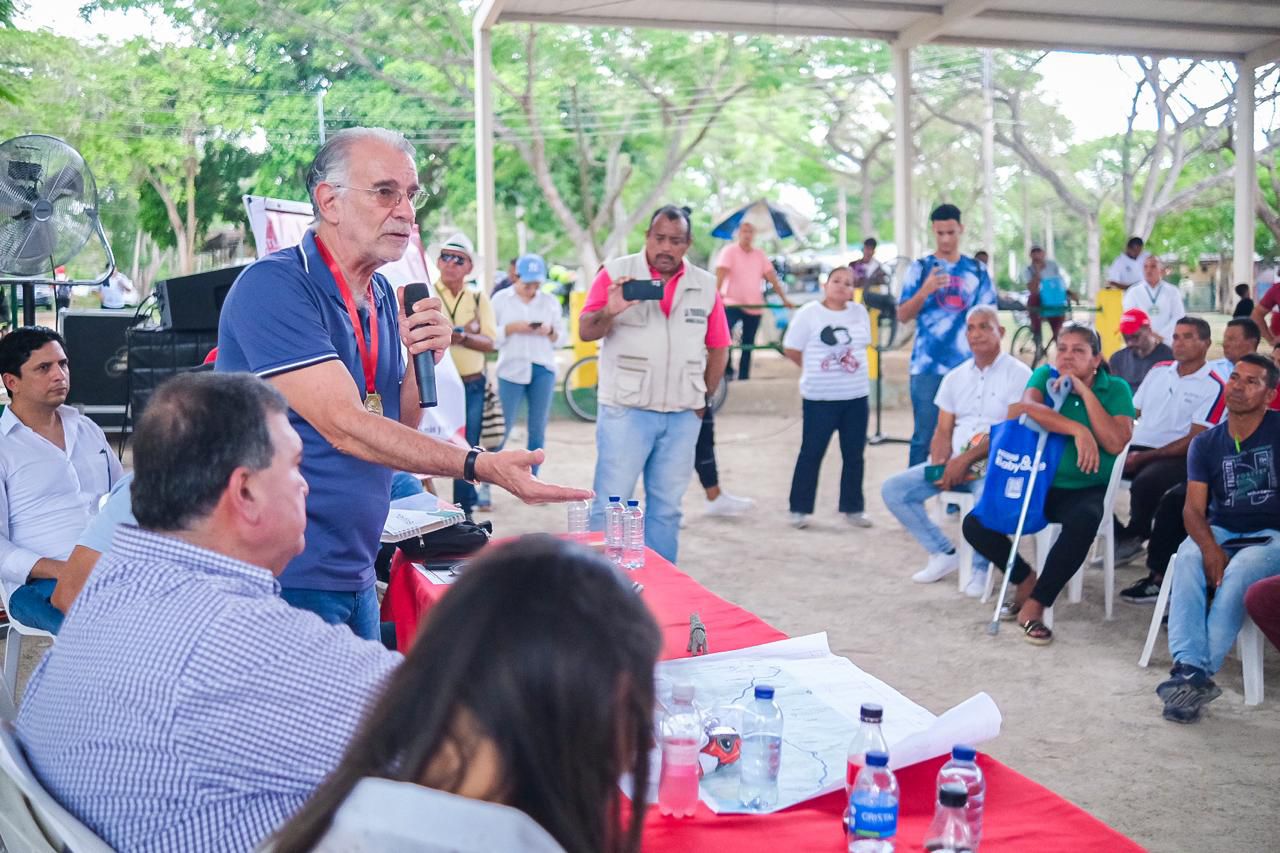Gobernador Verano proyecta plan integral para Sabanalarga